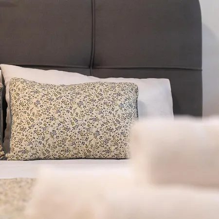 Tesla Apartman